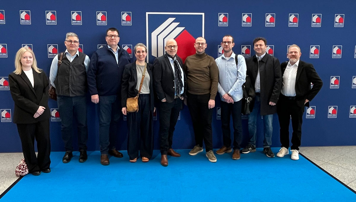 BYG-teamet samlet på Dach + Holz i Køln